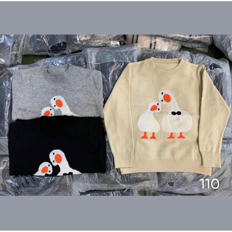 Áo len thêu vịt cute