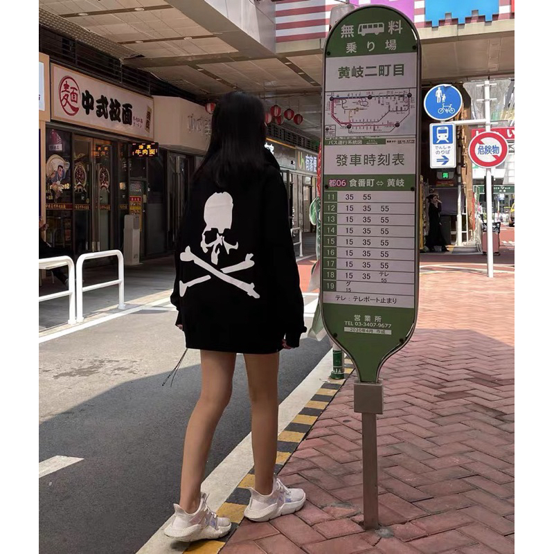 Áo Hoodie nỉ bông hình cực chất hai màu đen trắng, áo nỉ mũ hai lớp đẹp dày dặn, áo đôi nam nữ mùa đông