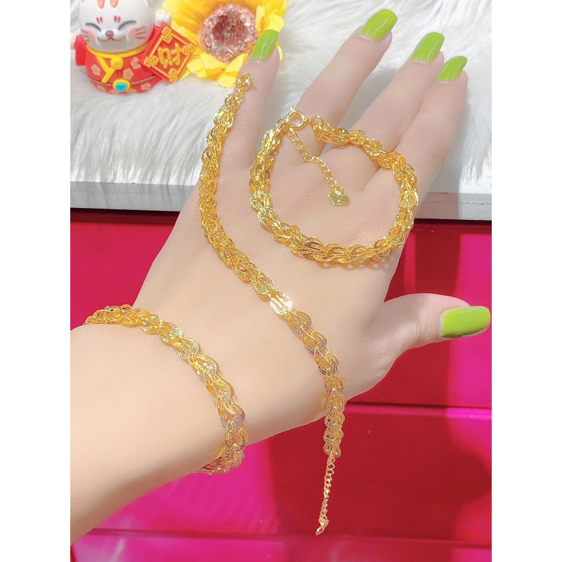 Lắc tay đuôi phụng khoá tròn thời trang