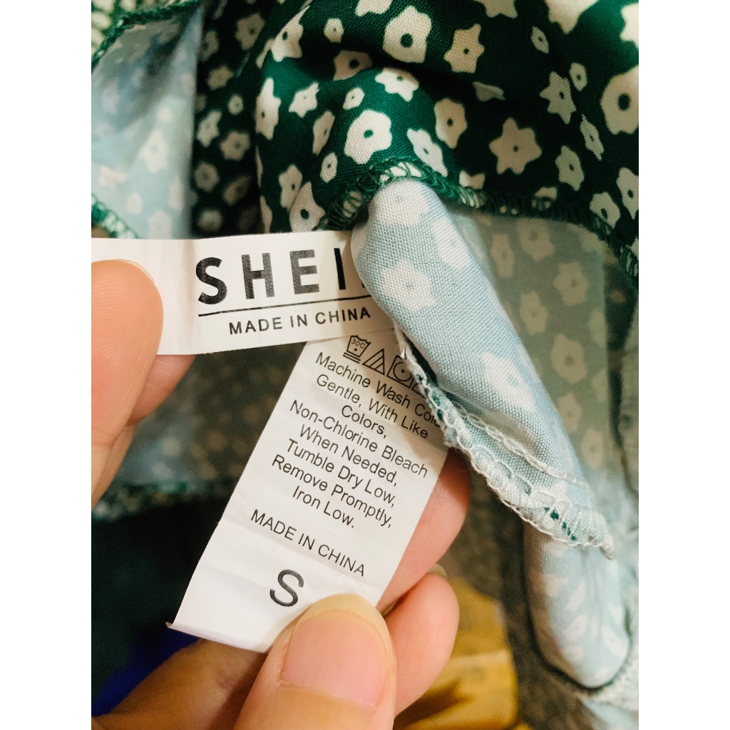 [2HAND] Váy xanh hoa trắng bèo dún chân váy hiệu SHEIN