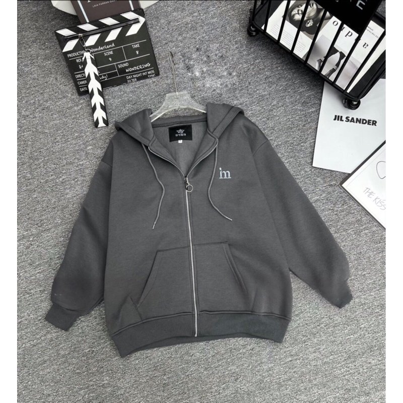 JENNYCLOSET | Áo khoác nỉ hoodie dây kéo trần bông hàng QCCC , Áo khoác hoodie zip chữ in MPB