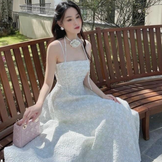 Váy hoa 2 dây xếp lý ngực có kèm choker, đầm hoa xoè 2 dây tiểu thư_L44