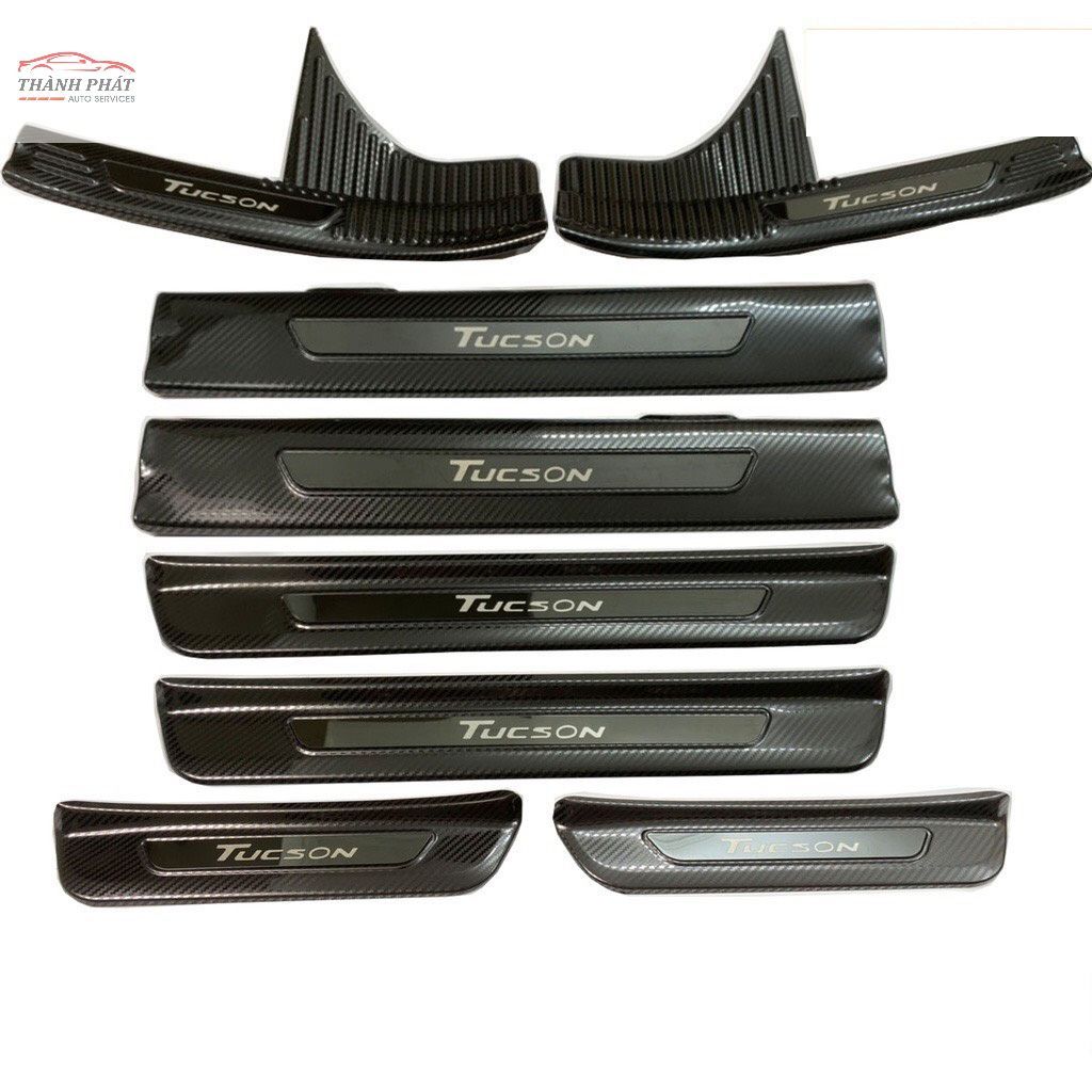 Ốp Bậc Cửa, Nẹp Bước Chân Carbon Hyundai Tucson 2022-2023 Full bộ 8 Chi Tiết