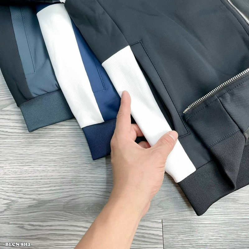 BỘ THỂ THAO KHOÁ KÉO CHẤT SIÊU ĐẸP MỚI VỀ CHO MÙA ĐÔNG 2023