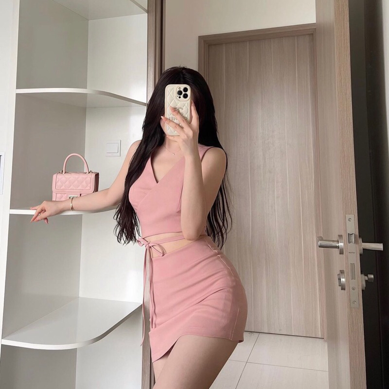 SET CROP CỔ V CHÉO DÂY LƯNG + CHÂN VÁY