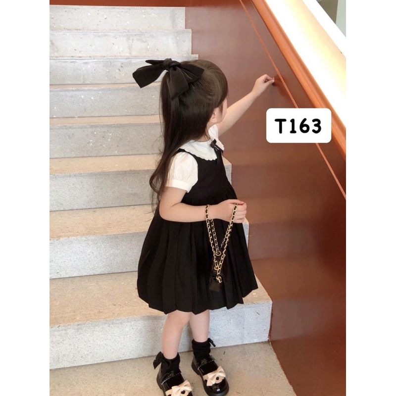 VÁY PHỐI CỔ SEN KHUY SAU CHO BÉ GÁI HÀNG QC