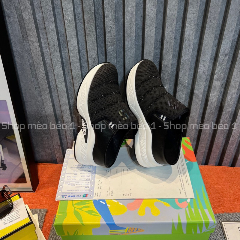 Sục vải mũi tròn PP đá đen ngang đế trắng cao fullbox hàng quảng châu cao cấp