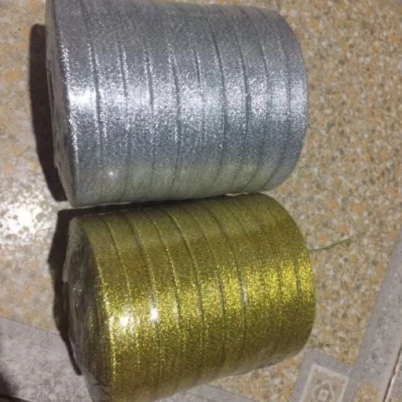 1 CUỘN RUY BĂNG KIM TUYẾN DÀI 22M BẢN RỘNG 1CM, 2CM