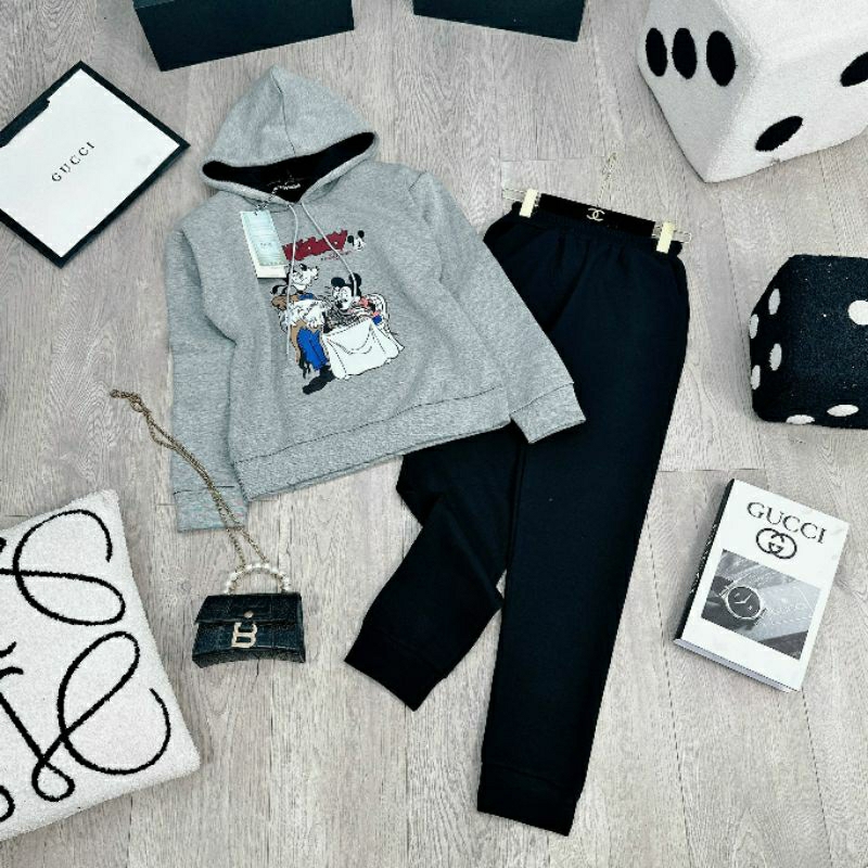 BỘ HOẠT HÌNH MICKEY ÁO XÁM MŨ MIX QUẦN BAGGY