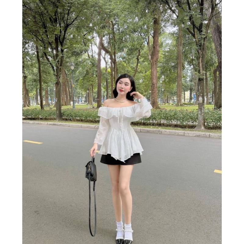 Sét Đũi Trễ Vai Kèm Quần Áo Có Dây Buộc Eo