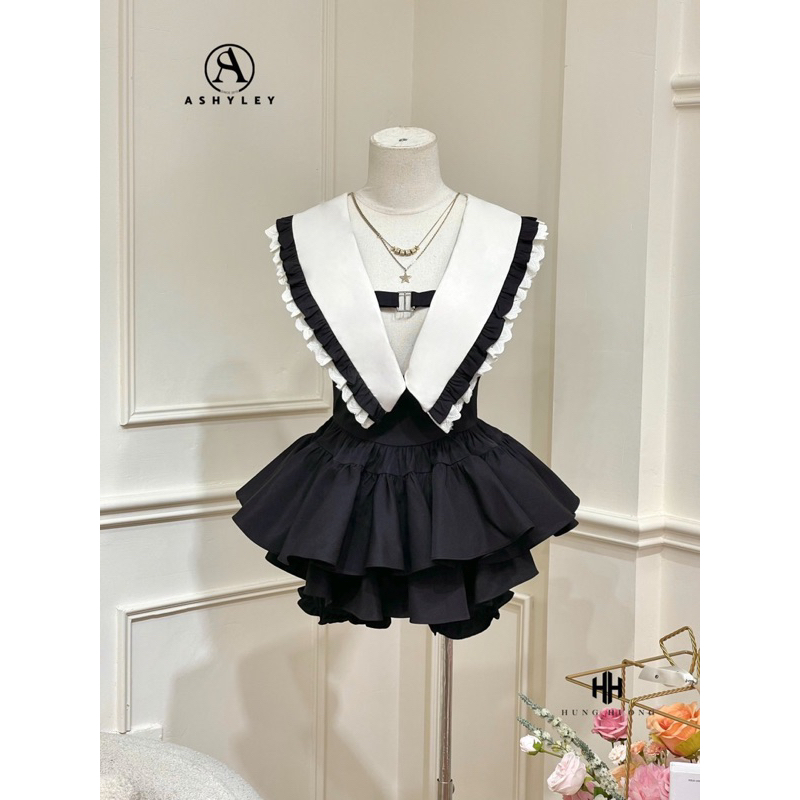 Váy cổ V kẹp bèo chân váy xòe TKCC ASHYLEY