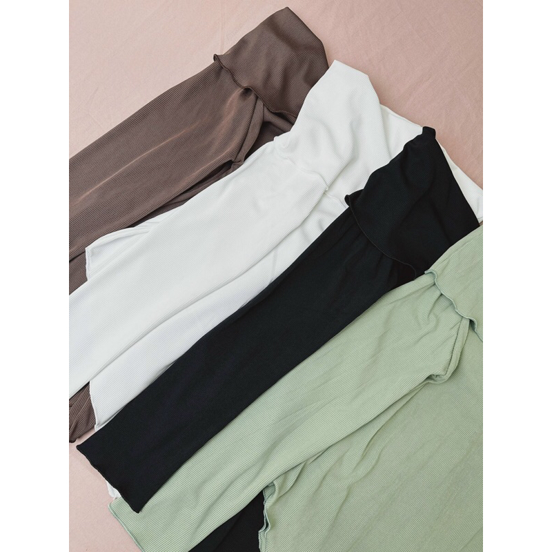 Áo tay dài trễ vai bèo cuốn biên mã ranshi TT12 BT