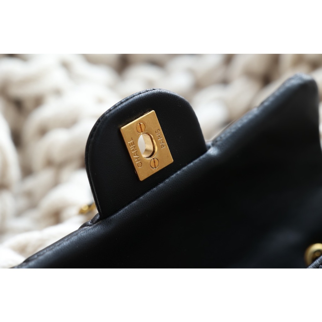 TÚI CHA NEO CHARM QUẢ CẦU SZ20