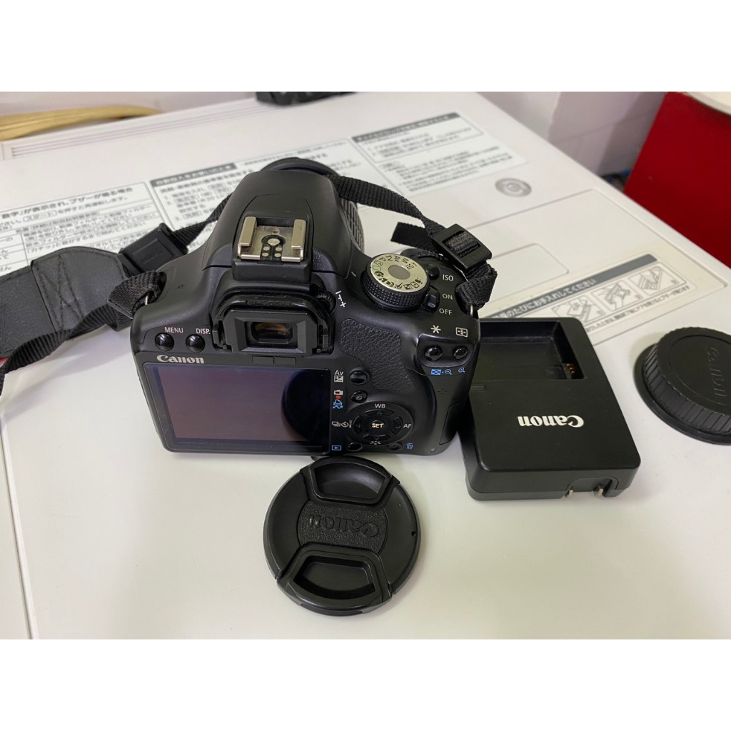 Máy ảnh Canon EOS Rebel T1i kèm Lens 18-55 IS mới đẹp