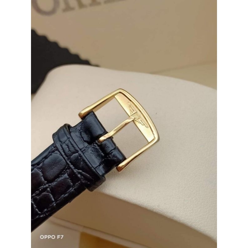 Đồng hồ Nam.Size 39mm.siêu mỏng.  chạy máy PIN RIN .đem lại sự . sang trọng cho phái nam.chống nước tuyệt đối