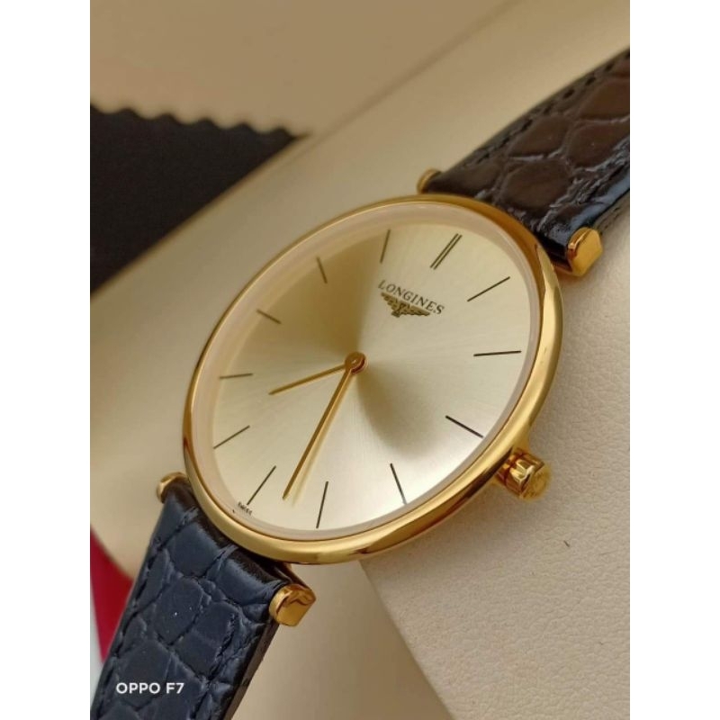 Đồng hồ Nam.Size 39mm.siêu mỏng.  chạy máy PIN RIN .đem lại sự . sang trọng cho phái nam.chống nước tuyệt đối