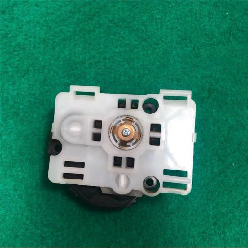 MOTOR CHỈNH MẶT GƯƠNG TOYOTA VIOS Camry YARIS và nhiều xe TOYOTA khác. bãi xịn tháo AMR