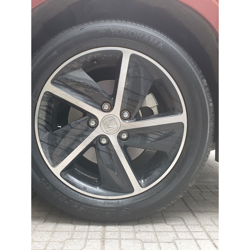 Xịt dưỡng đen bóng lốp FOCAR chuyên dụng phục hồi lốp cũ vệ sinh các vết bẩn trên bề mặt nâng tuổi thọ lốp