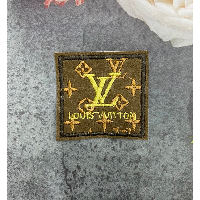 Sticker , logo thêu LV các mẫu ủi nhiệt