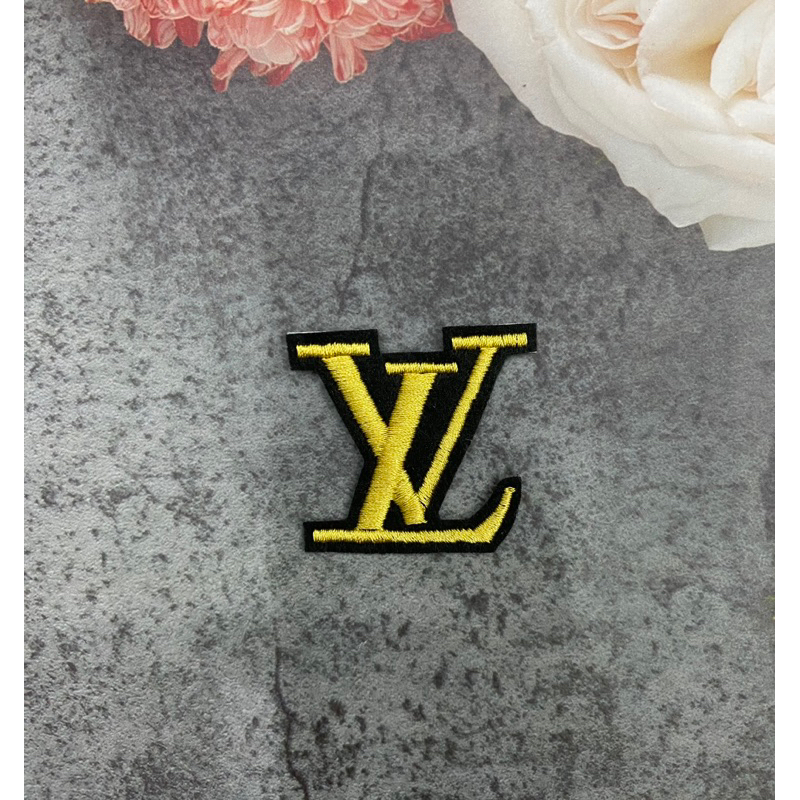 Sticker , logo thêu LV các mẫu ủi nhiệt