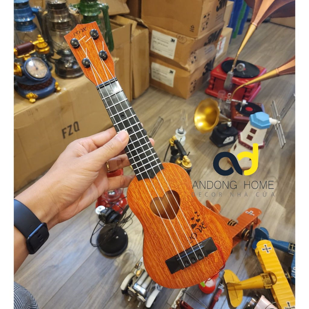 Mô hình Đàn Ukulele decor trang trí nhà cửa - AnDongDecor