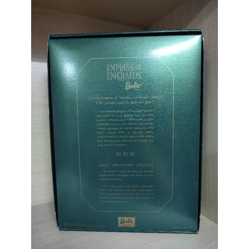 Búp bê barbie Emeralds