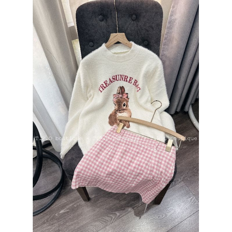 Sét áo len lông thỏ và chân váy dạ hồng cute