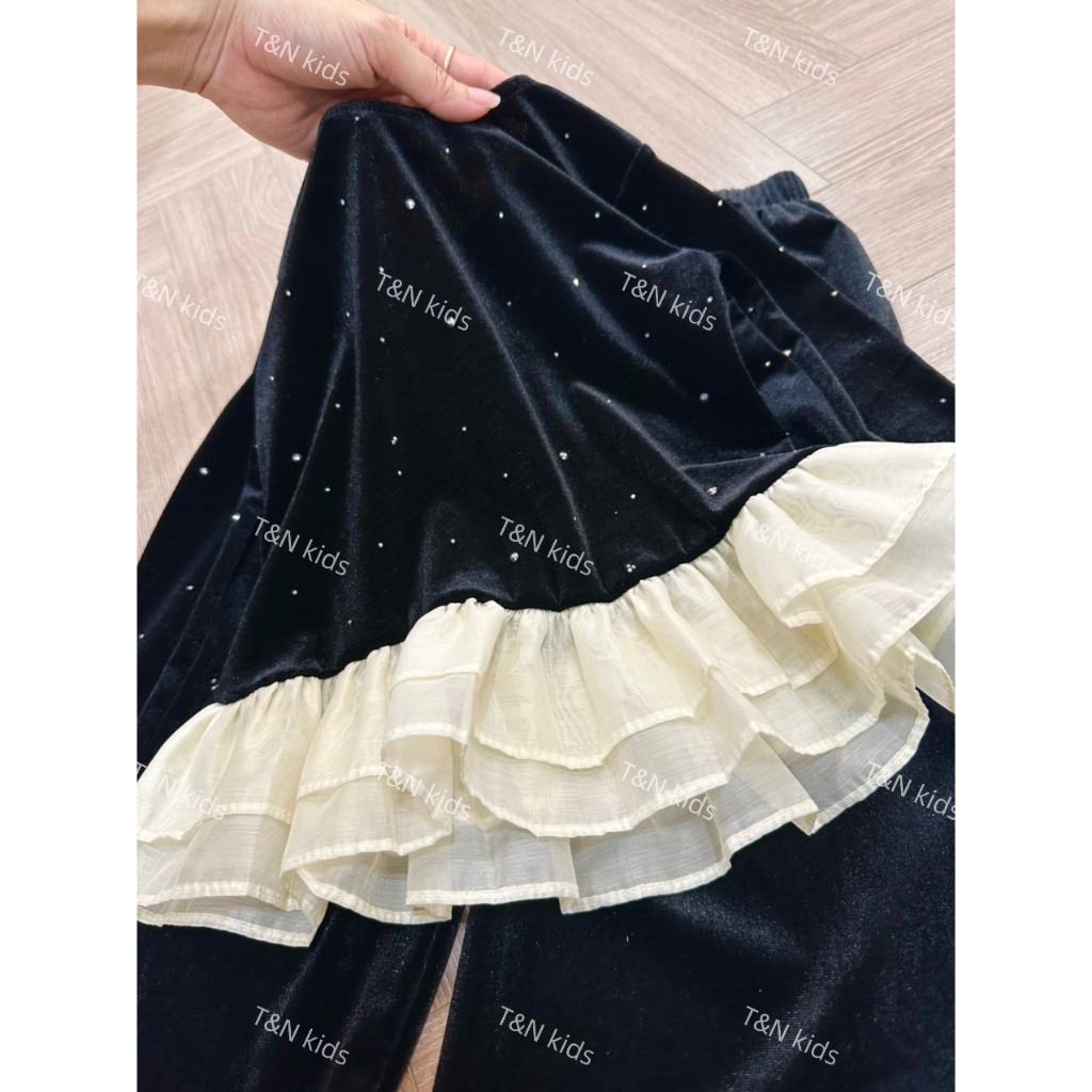 Set nhung mềm đá nhũ bèo tơ mix cùng quần suông cho bé gái 10-30kg