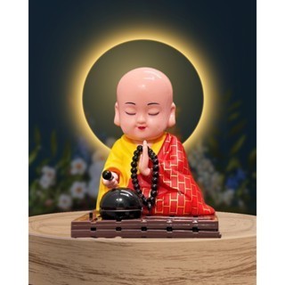 Tượng chủ tiểu gõ mõ đặt taplo ô tô cao cấp