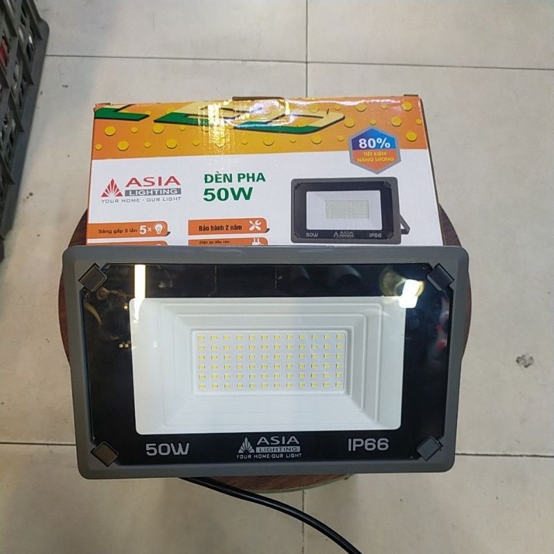 Đèn pha 50w chiếu sáng ngoài trời Asia