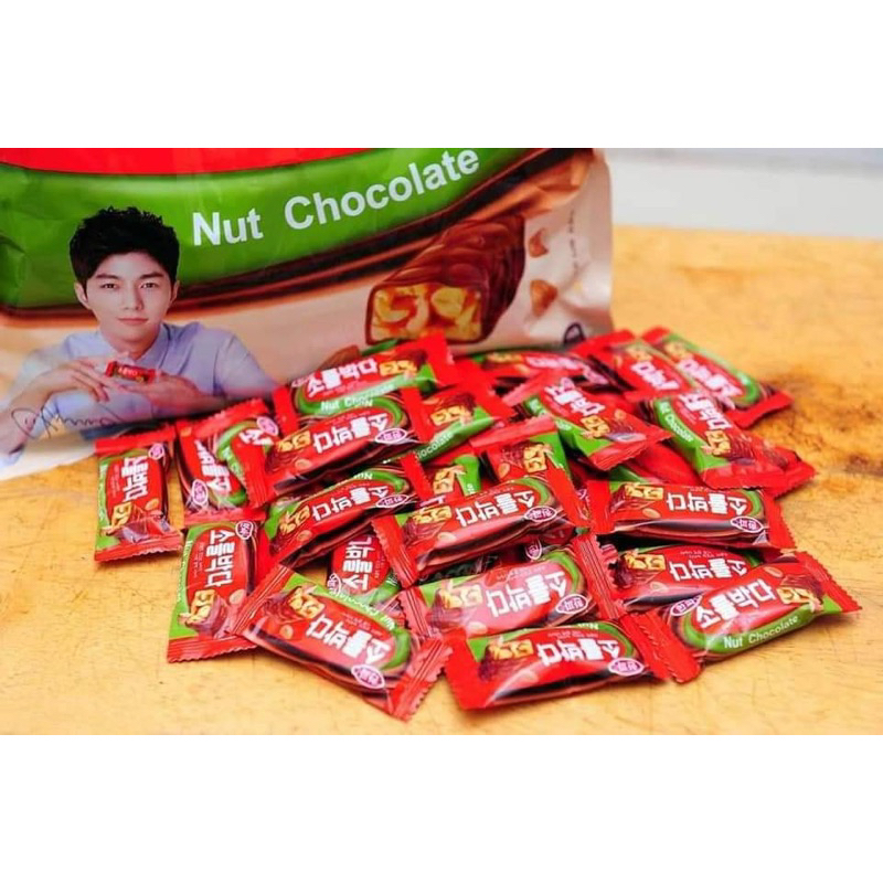 Kẹo Nut chocolate hạnh nhân Hàn Quốc - 300g | Ăn vặt ngon rẻ Tano