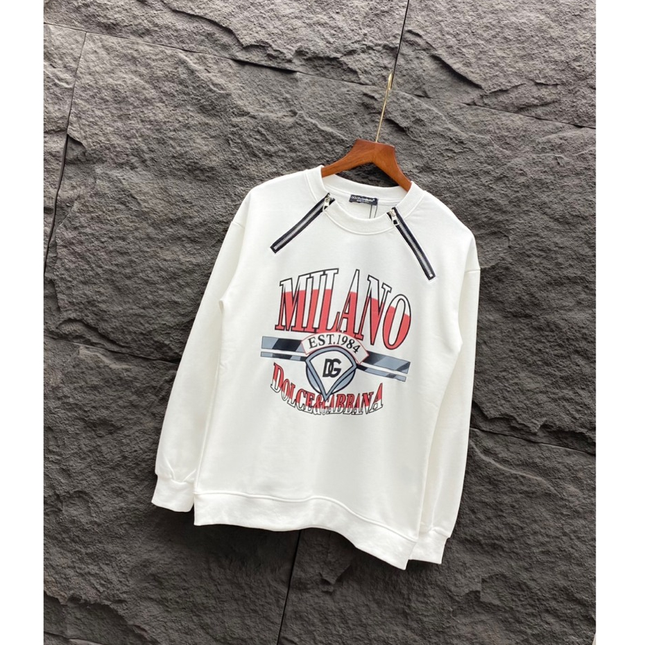 Áo Dài Tay Sweater Nam Nữ In Logo Chữ DOL&GAB Milano Sắc Nét, Phối Khóa Vai, Chất Nỉ Cao Cấp, Trẻ Trung, Năng Động