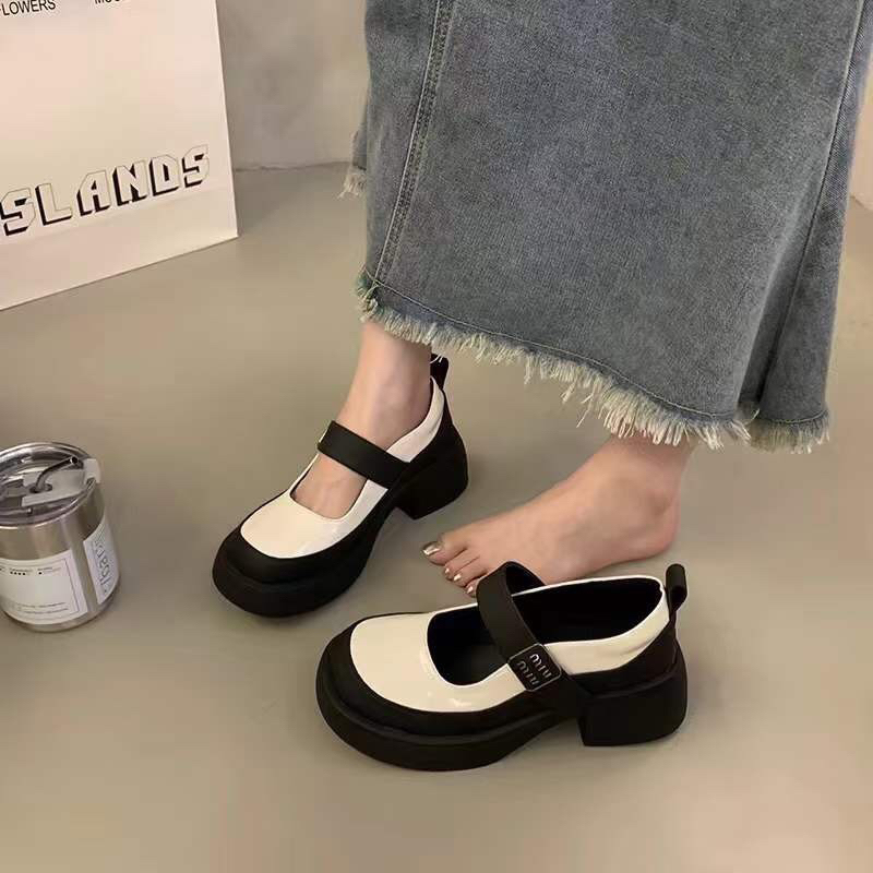 Giầy miu mẹ và bé đế siêu mềm ạ