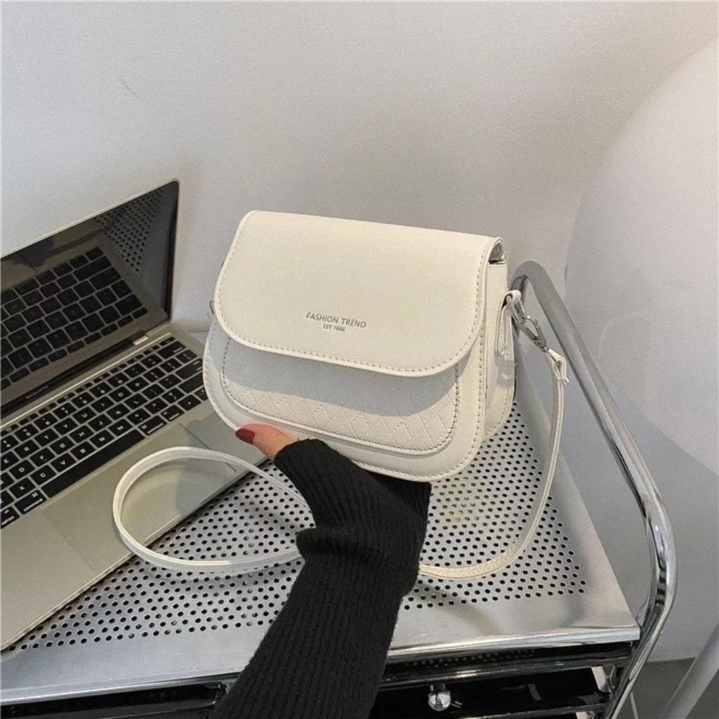 Túi Xách Nữ Thời Trang Thiết Kế Dáng Vuông Hoạ Tiết Basic HOT TREND TDC116