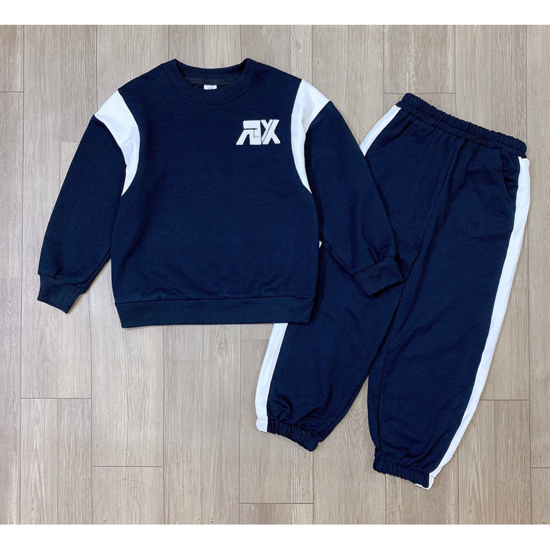 Bộ nỉ thu đông bé trai thể thao