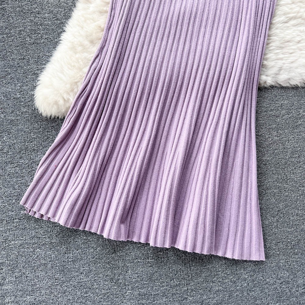 Set áo len cardigan kèm váy đuôi cá xếp ly hai mảnh