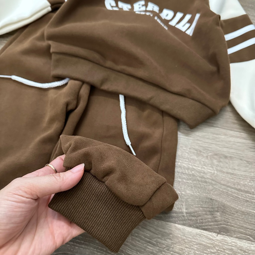 BỘ NỈ CHỮ CTERPILR CHO BÉ TỪ 8-30KG