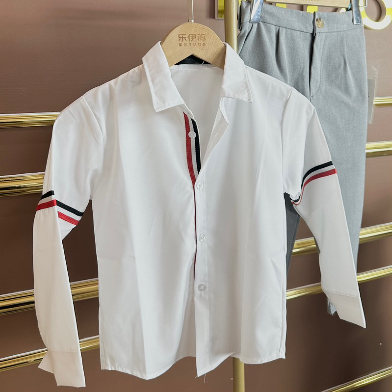 Sơ mi trắng phối viền tay hàng loại 1 không nhăn 100% cotton cho bé trai size từ 10 kí đến 40 kí