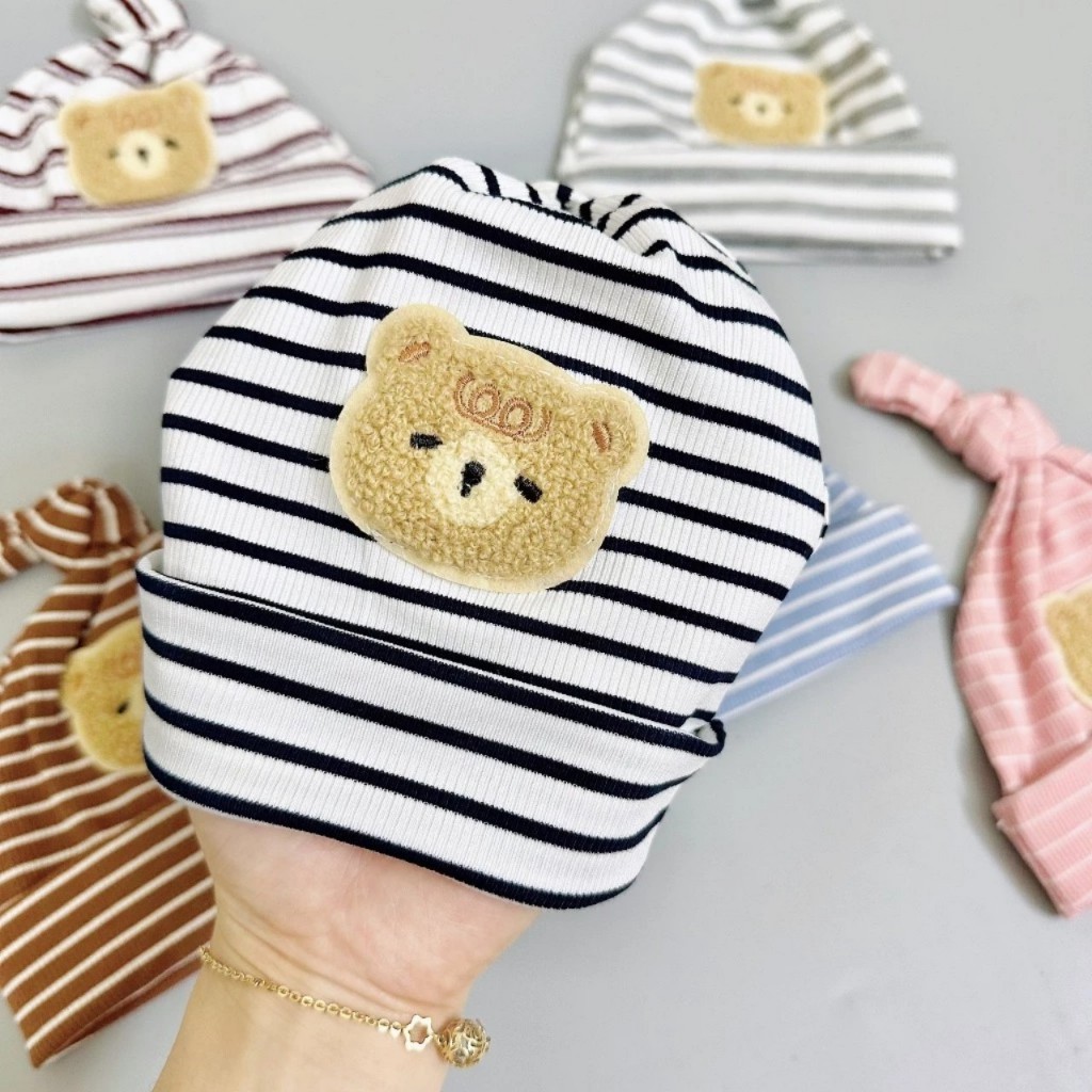 Mũ sơ sinh mẫu củ tỏi cotton đính Gấu phối kẻ dễ thương phong cách Hàn Quốc, nón cho bé sơ sinh co giãn