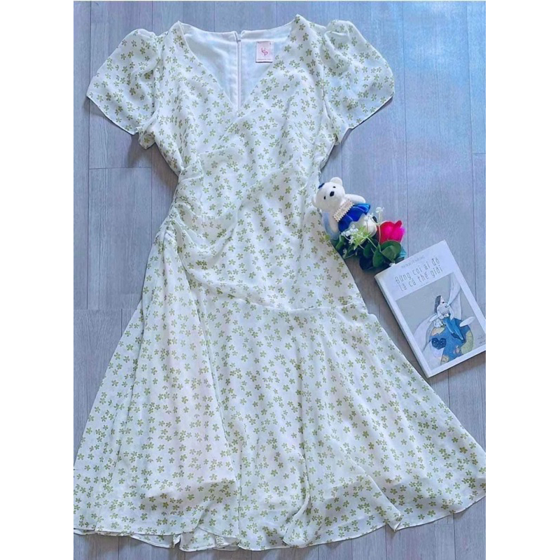 Váy lép Sz s Form rộng