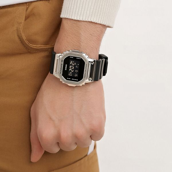 Đồng hồ Casio G-Shock nam GM-S5600-1DR dây cao su chính hãng