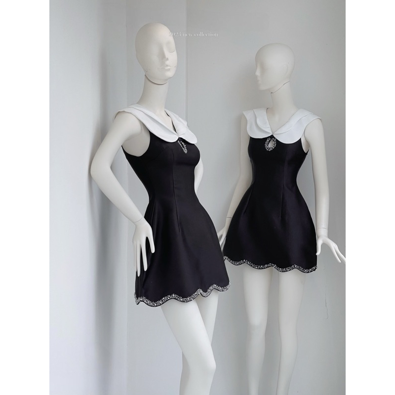 Đầm suông cổ sen kết cườm