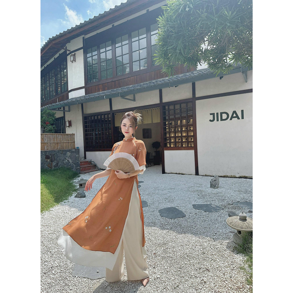 Áo Dài BST Duyên Của Linn Desinger, vải  mềm thêu hoa nhẹ nhàng dáng xuông dễ mặc hot nhất 2023