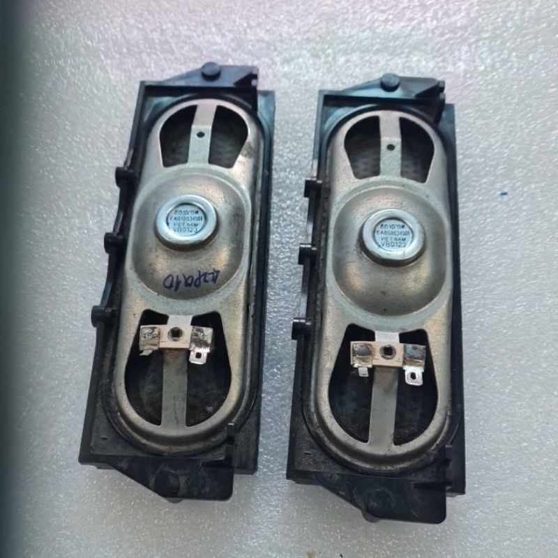 Cặp loa toàn dãi 8ohm/15w, tháo từ tivi LG, mỏng , dẹt , 42PQ10