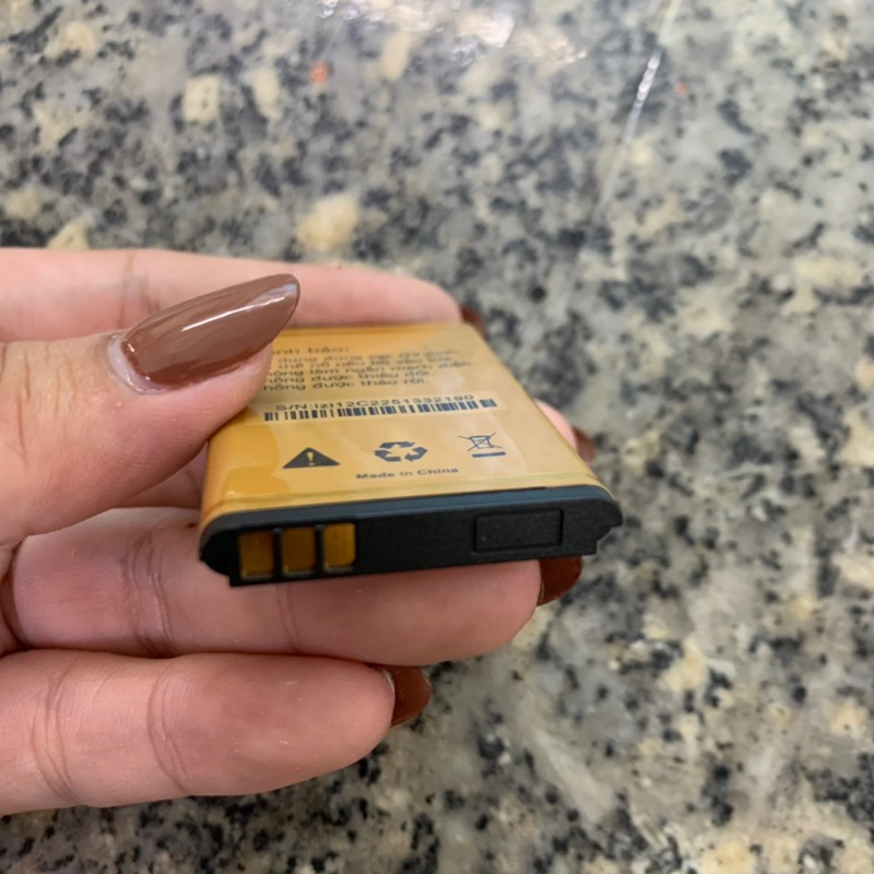 Pin Masstel Izi 12 4G - Hàng chính hãng