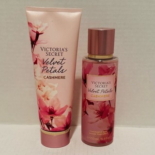BỘ SƯU TẬP XỊT THƠM VÀ DƯỠNG THỂ VICTORIA'S SECRET VELVET PETALS CASHMERE
