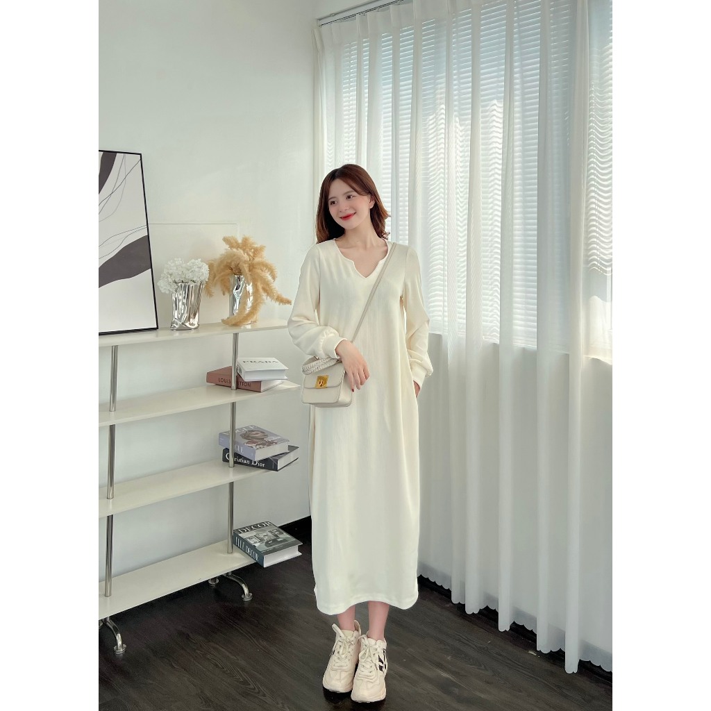 Váy dáng suông dài tay chất nỉ tăm cổ v siêu hot Hari GenZ 0216 P5K1