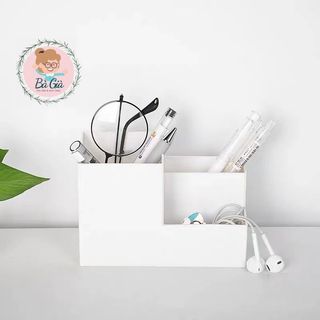 Ống đựng bút nhựa để bàn 4 ngăn nhiều màu kích cỡ 15*7.4*10cm BG41