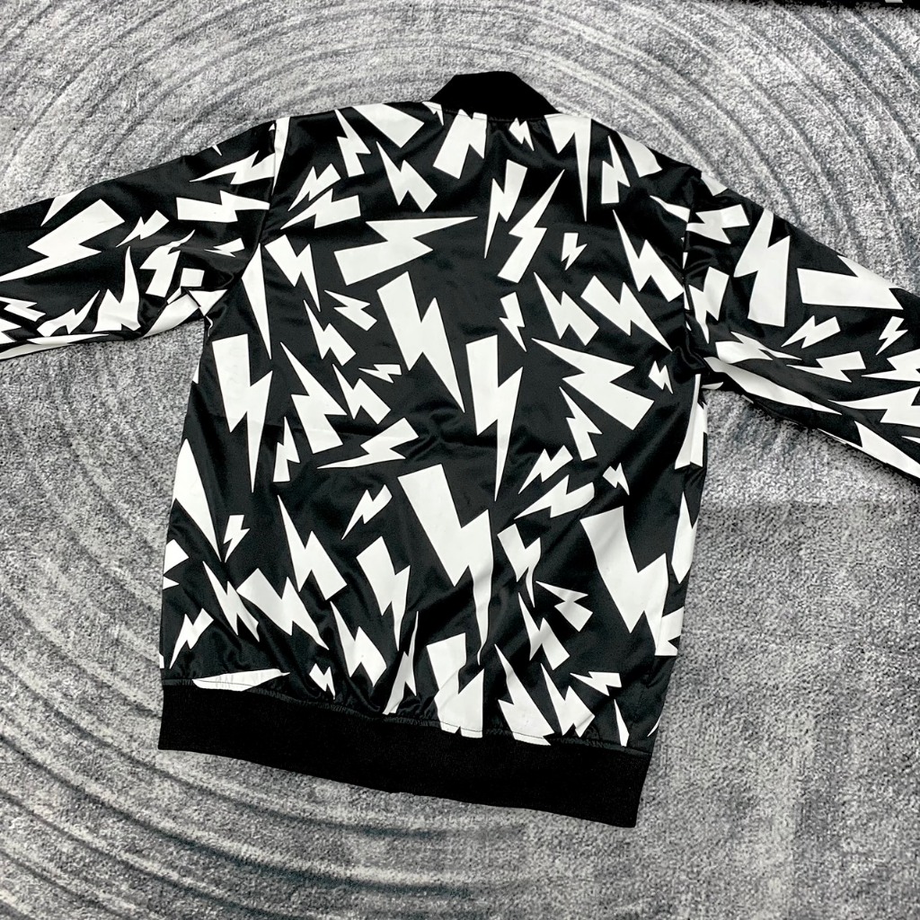 Áo Khoác Bomber Niu Ba Rét Logo Phối Siêu Nét -  Áo Khoác Bomber Gió Hình In Siêu Đẹp