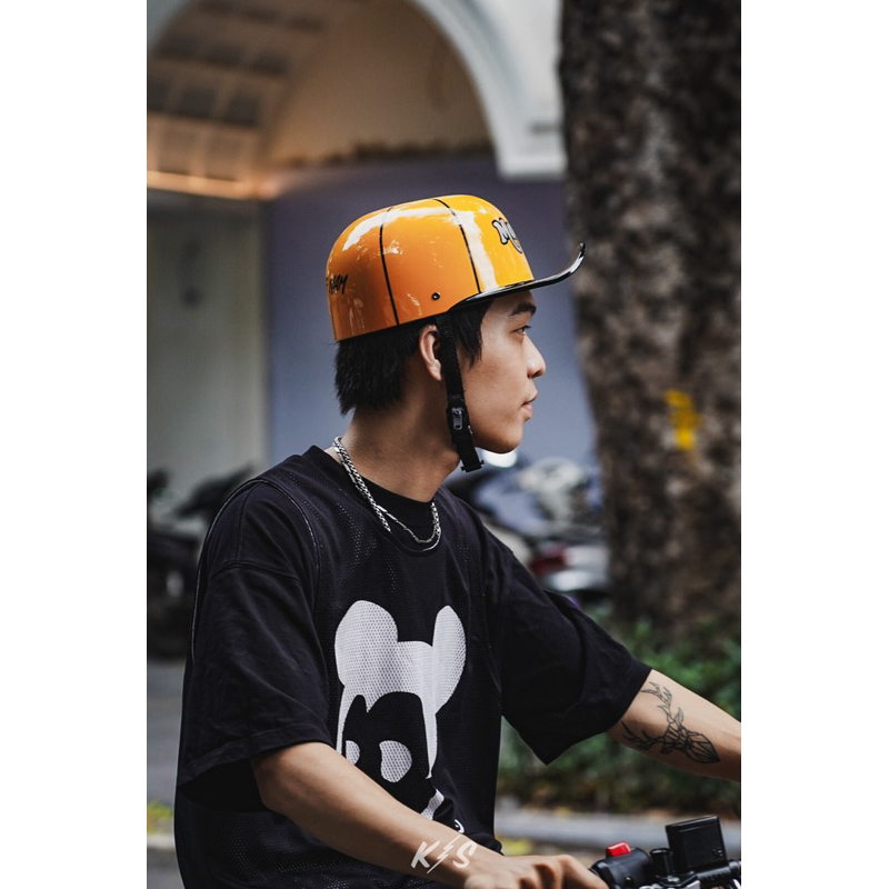 Mũ bảo hiểm Snapback - Logo Monkey trên nền màu Vàng - KShelmet